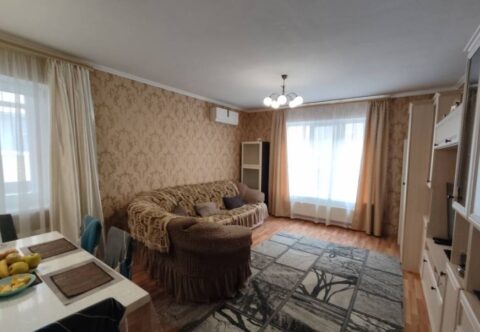 3-к. квартира, 89 м2, 1/5 эт.