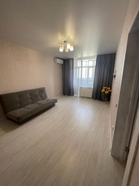 2-к. квартира, 66 м2, 12/18 эт.