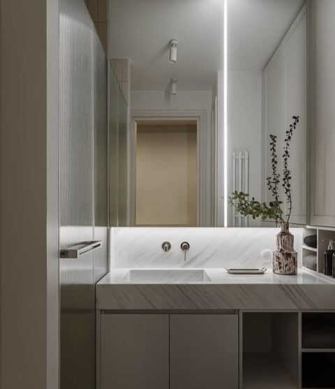 3-к. квартира, 108 м2, 18/25 эт.