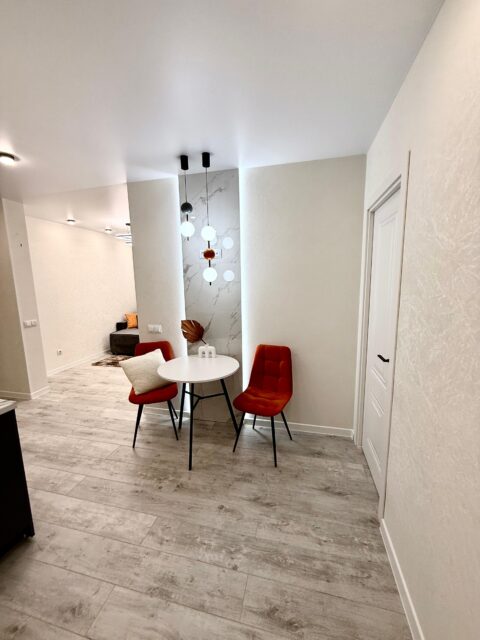 2-к. квартира, 37 м2, 11/20 эт.