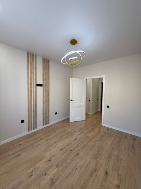 2-к. квартира, 65 м2, 12/16 эт.