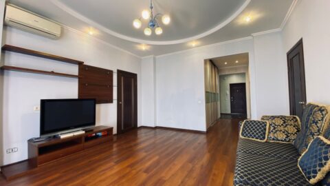 3-к. квартира, 108 м2, 8/14 эт.