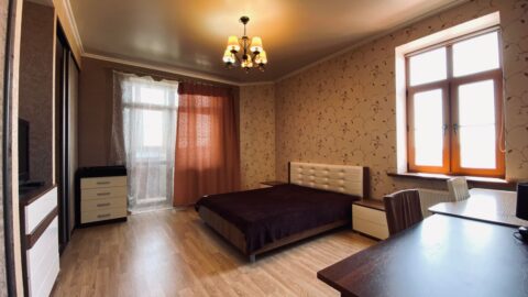 3-к. квартира, 108 м2, 8/14 эт.