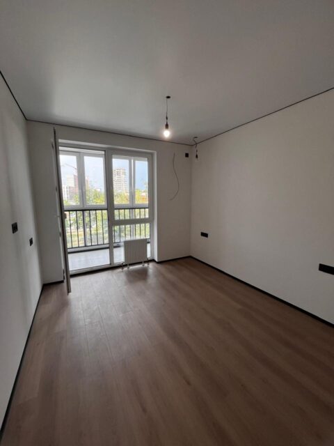 2-к. квартира, 92 м2, 3/9 эт. ЖК Парк Победы.