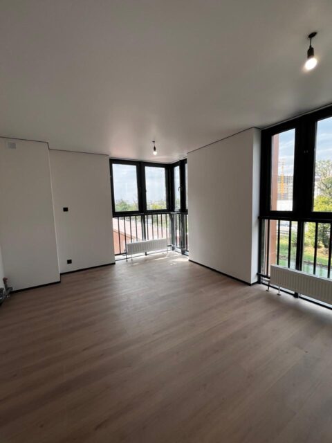3-к. квартира, 92 м2, 8/9 эт. ЖК Парк Победы.