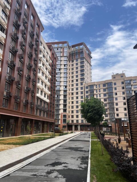 1-к. квартира, 37 м2, 13/18 эт. ЖК Парк Победы.