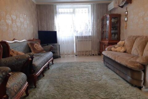 2-к. квартира, 64 м2, 7/18 эт.