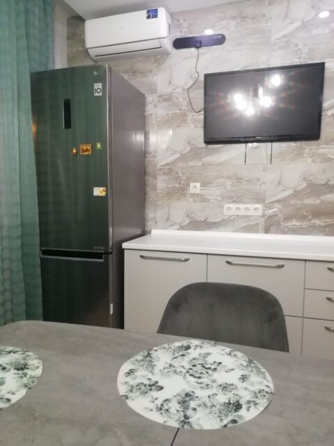2-к. квартира, 70 м2, 5/15 эт.