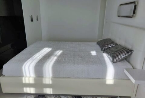 2-к. квартира, 70 м2, 9/13 эт.