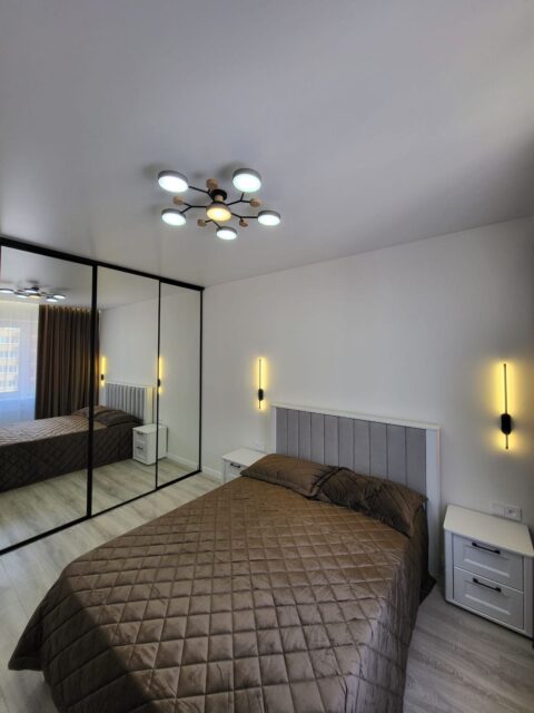 1-к. квартира, 40 м2, 11/18 эт.