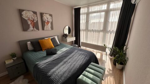 2-к. квартира, 67 м2, 15/16 эт.