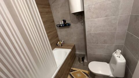2-к. квартира, 67 м2, 15/16 эт.