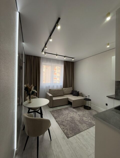 1-к. квартира, 40 м2, 4/21 эт.