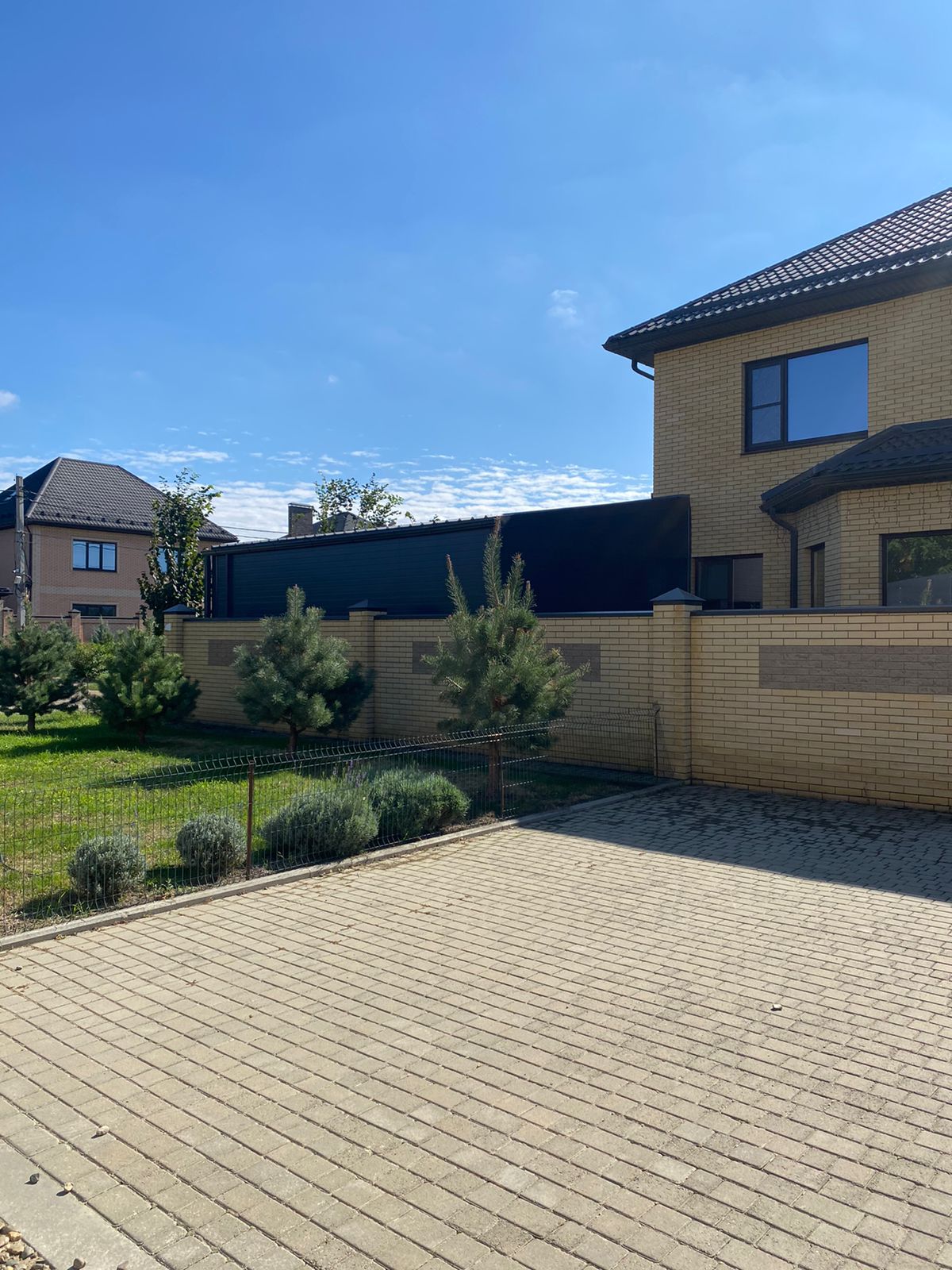 foto-dom-147-m2-pos-plodorodniy