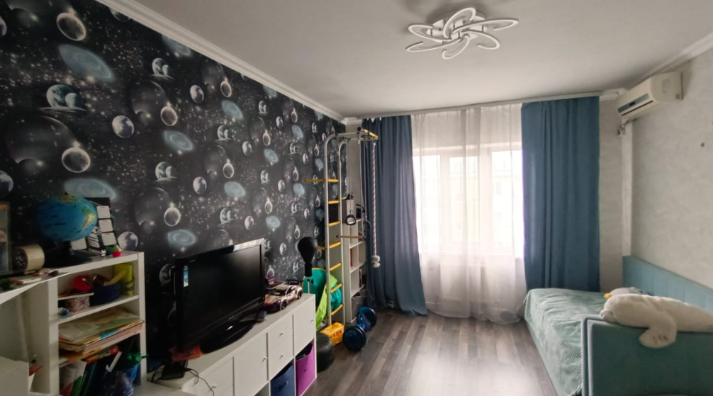 3 комнатная квартира, 83 м2, 5/5 эт.