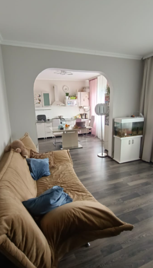 3 комнатная квартира, 83 м2, 5/5 эт.