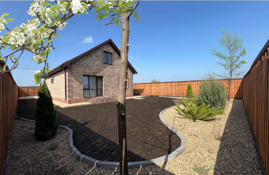 Дом, 140 м2. Дизайнерский ремонт. КП Инноваторы клуб.