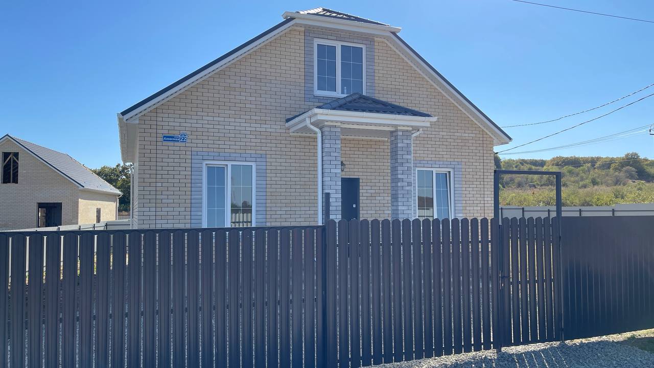 Дом, 159 м2. КП Северская.