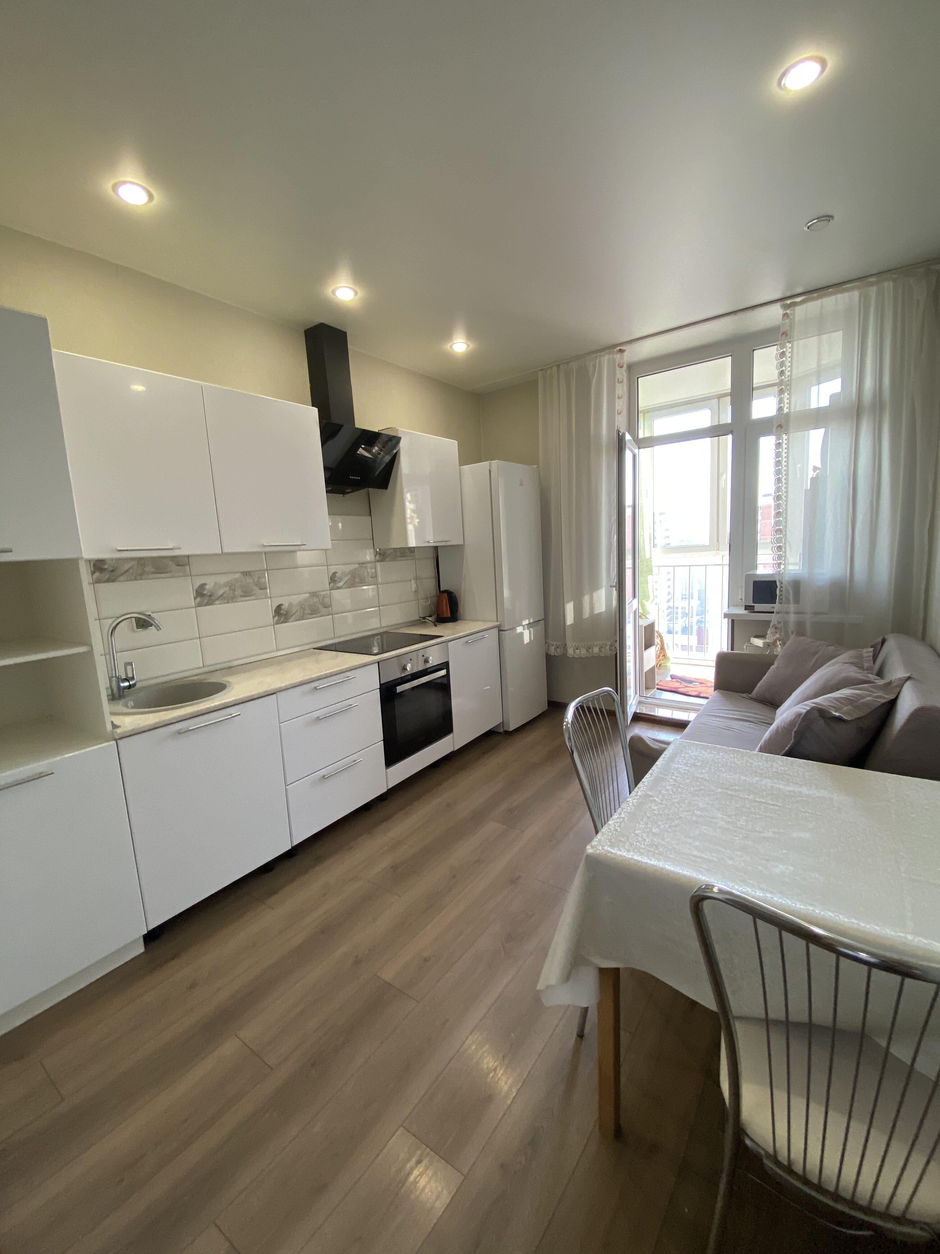 1 комнатная квартира, 41 м2, 23/24 эт.