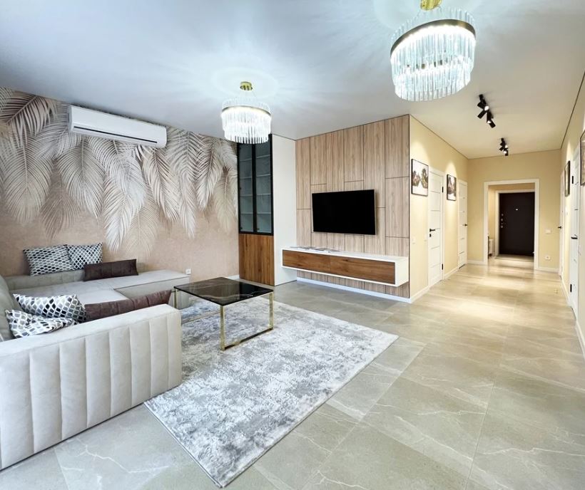 Дом, 140 м2. Дизайнерский ремонт. КП Инноваторы клуб.