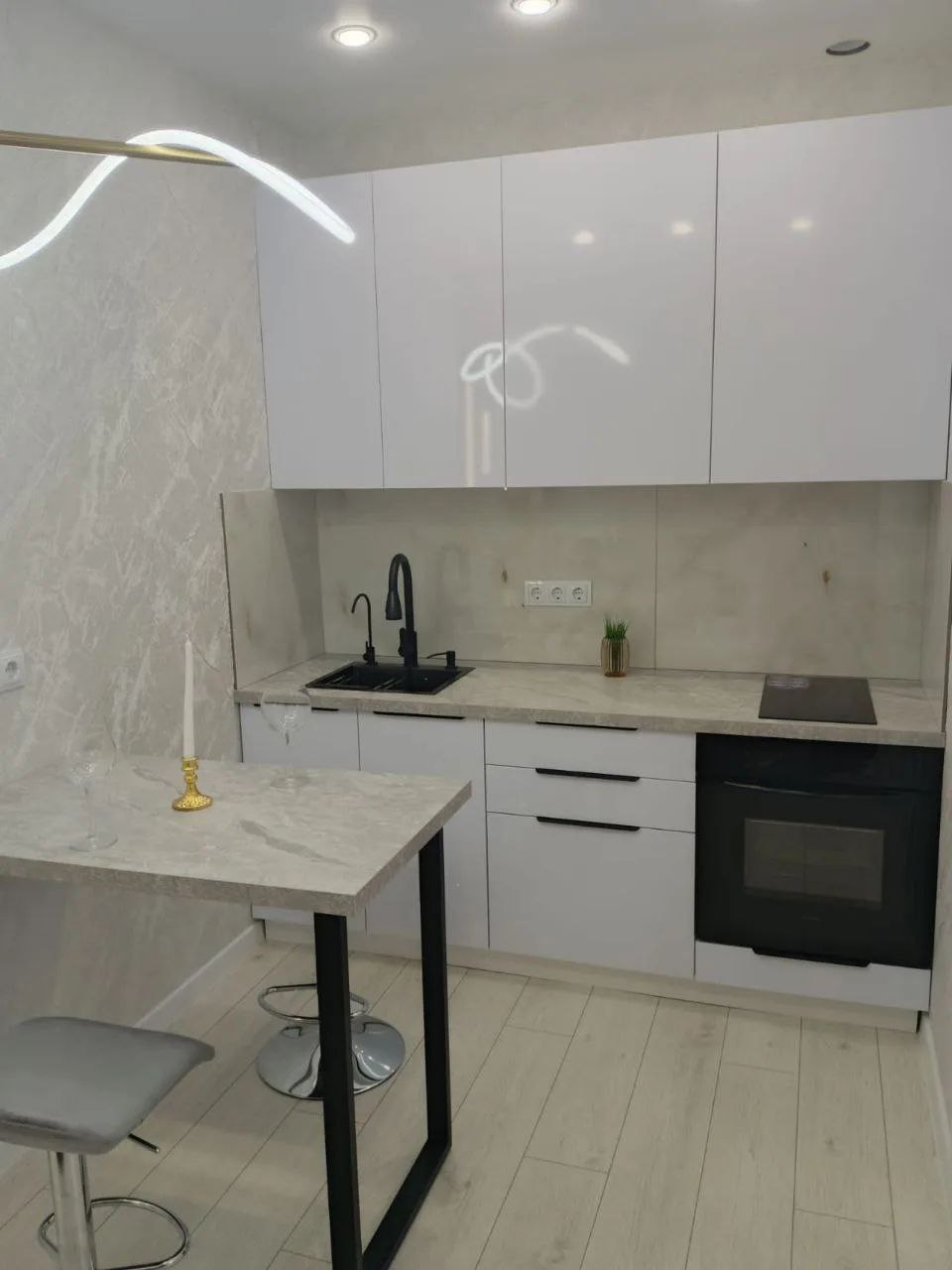 foto-studiya-24-m2-6-7-et-zhk-kraski