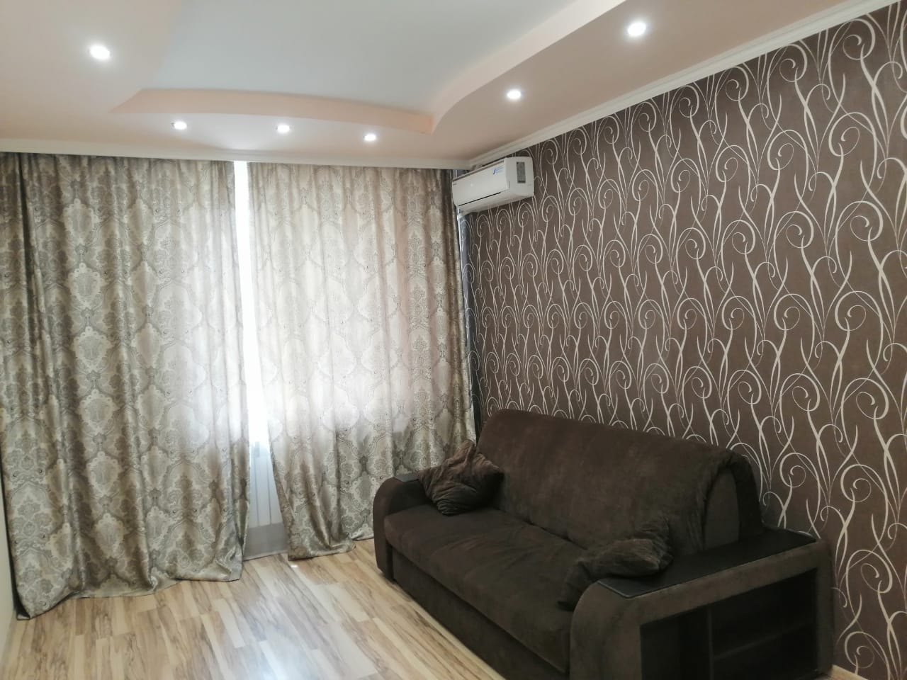 foto-1-komnatnaya-kvartira-35-m2-9-16-zhk-samolet