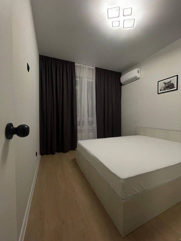 1 комнатная квартира, 37 м2, 10/14 эт.