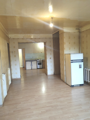 3 комнатная квартира, 90 м2, 2/14 эт.