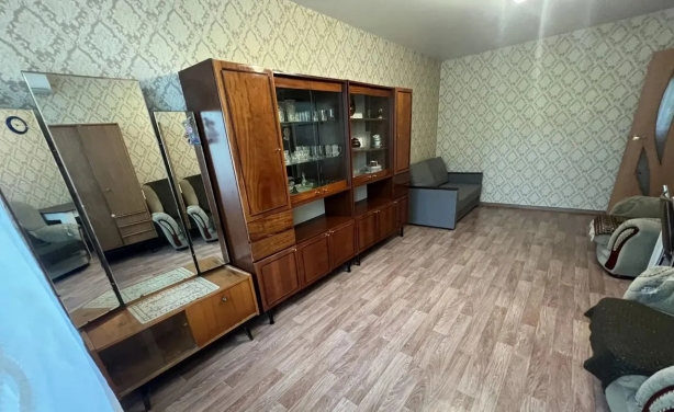 Купить 1-комнатную квартиру 35 м² 3/12 Юбилейный район